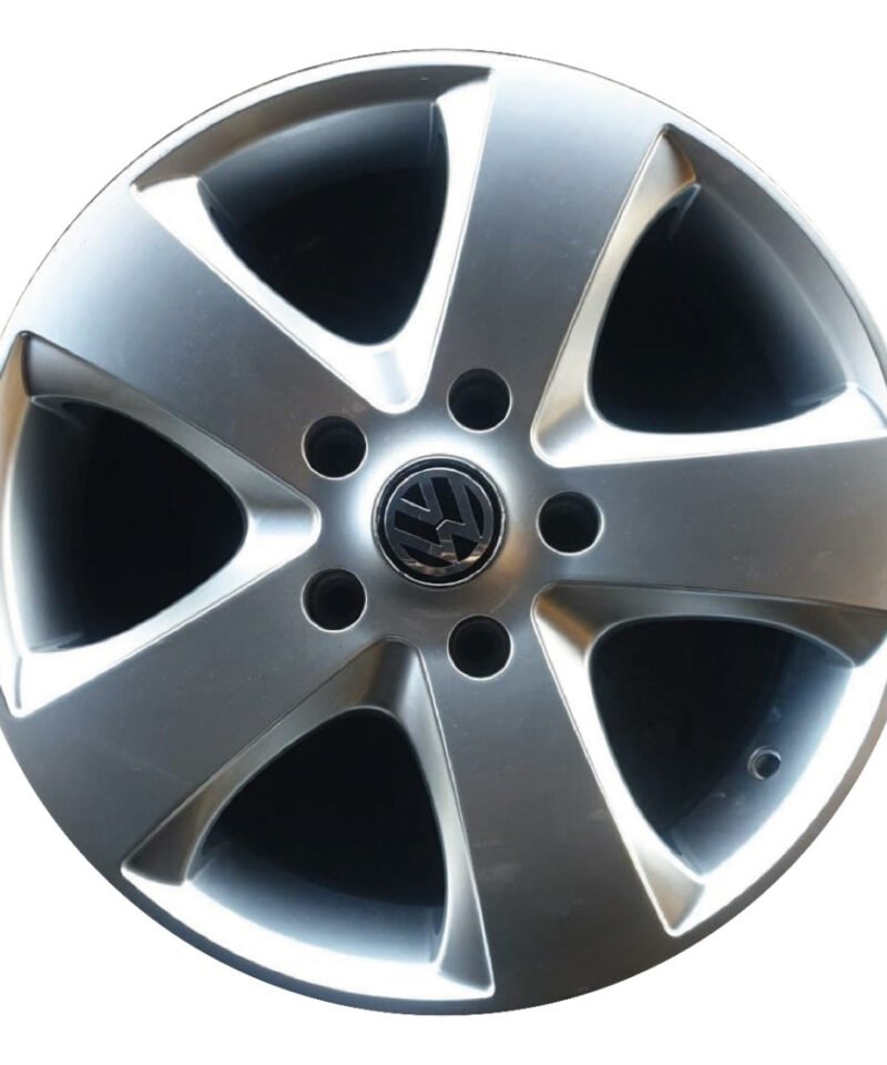 Llanta Original NUEVA R17 5x100 BORA