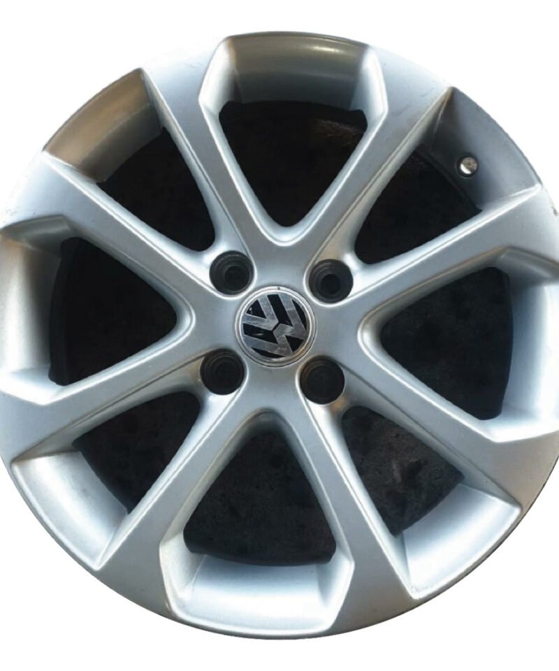 Llanta Original Nueva R15 4x100 VW 2
