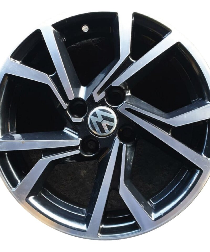 Llanta Original Nueva R15 4x100 VW 5