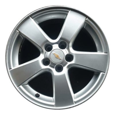 Llanta Original RECAMBIO R16 5x100 CHEVROLET